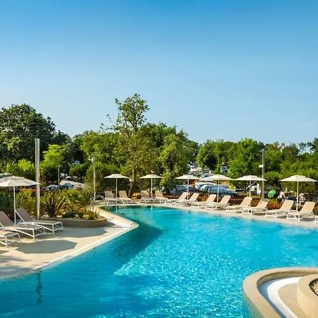 Relax Premium Village Holiday Homes