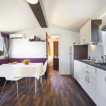 منتزه العطل Relax Premium Village Holiday Homes