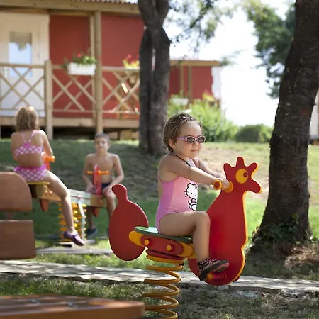 Relax Premium Village Holiday Homes Novigrad Istria